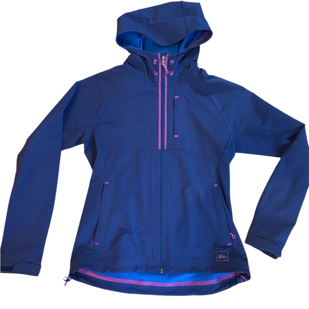 Women's REI jacket eggplant color with pink accents Spring Weather Weight